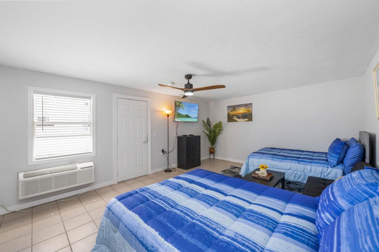 2 Bed Cottage With Pool, Close To Beach! Bbq Grills & Patio 포트 마이어스 외부 사진